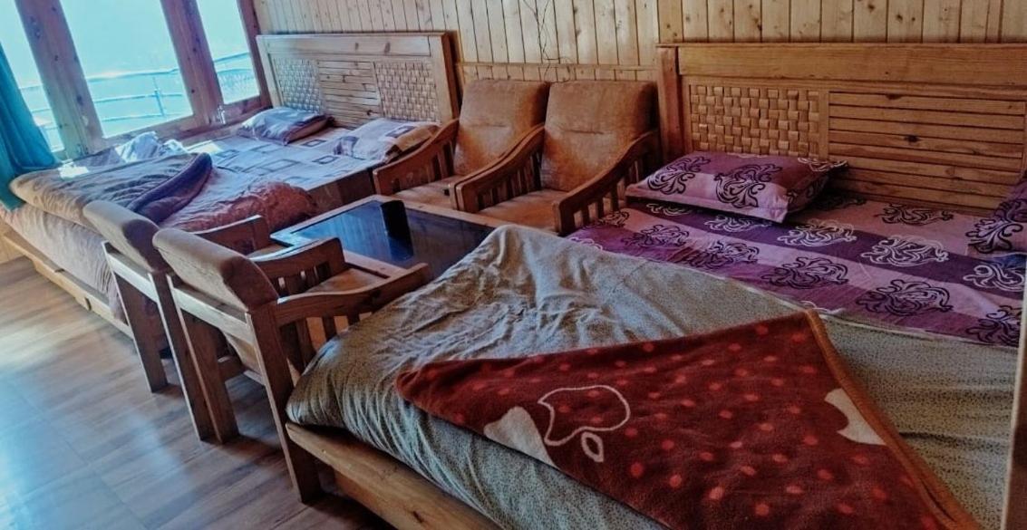 Hotel 19 Tosh Екстер'єр фото